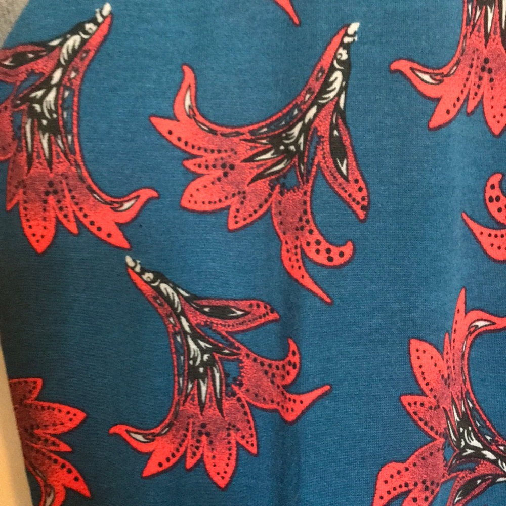 Lularoe Randy - Picture 2 of 2